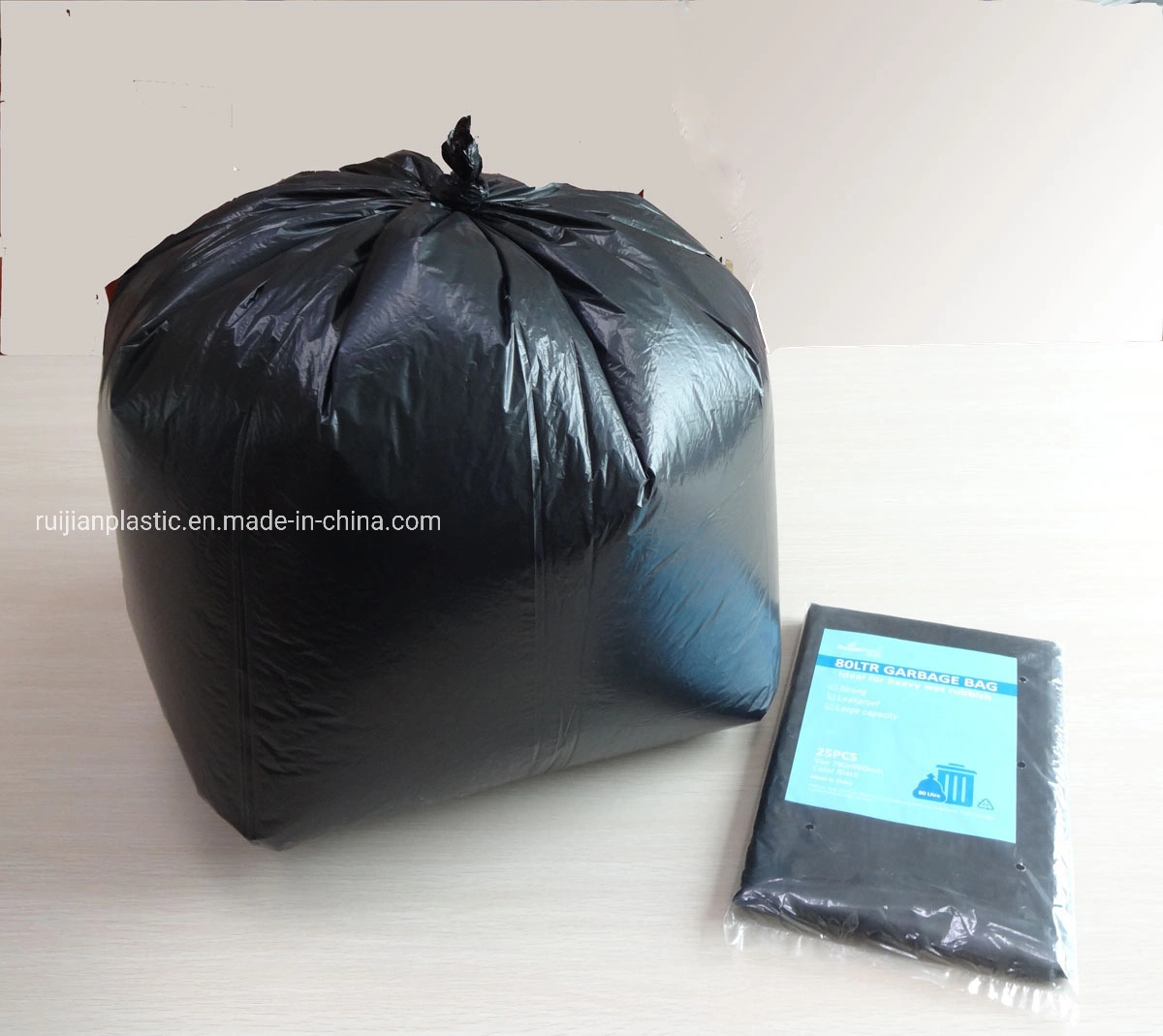 Gran Volum Heavy Duty de PE negro bolsa de basura para jardín