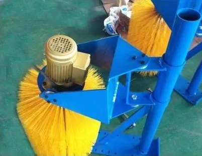 Animal Equipment Durable Body Brush for Cows with Electric Motor