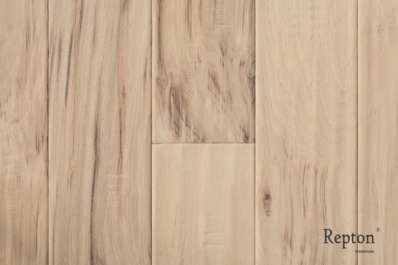 Handscraped Finished Spc Laminate Waterproof American Hickory Multilayer Engineered Wood Flooring