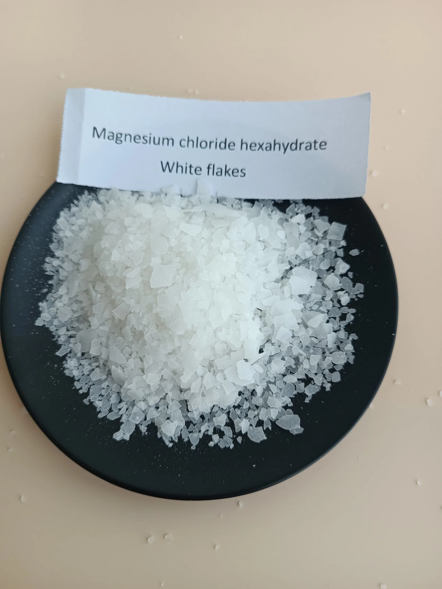 44%-47% Magnesium Chloride Hexahydrate Sheet White/Brown