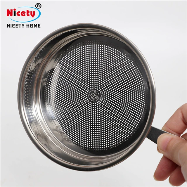 Small Kitchen Tool with Anti-Scalding Handle for Deep-Fried Food Oil Filter Cup