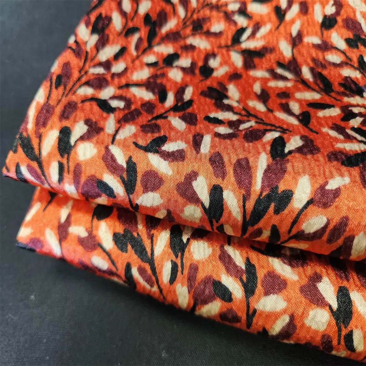 Impressão de design personalizado tecido Pure Silk Crepe chiffon Memory Cloth Tecido acetinado para tecido de vestuário de revestimento de vestuário de vestuário de vestir