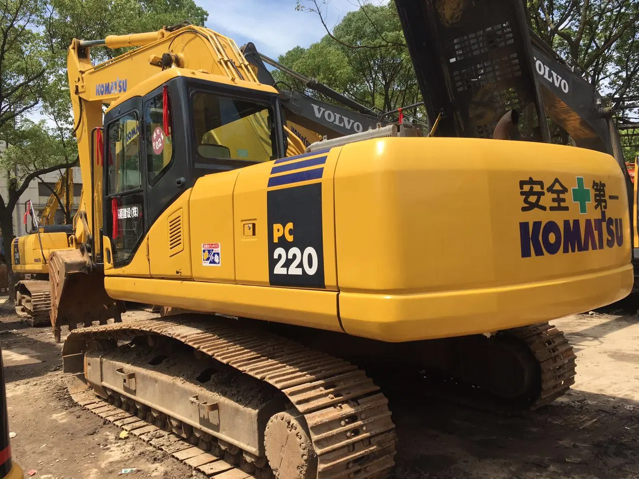 High Performance Competitive Price Hydraulic Used Excavator Komatsu PC 220-7 in Stock