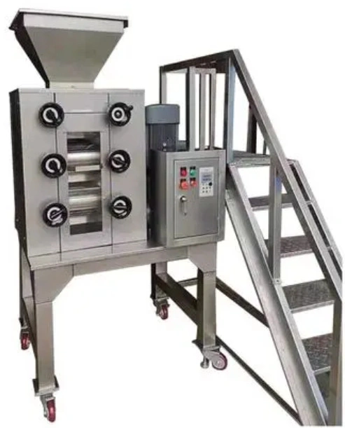 Peanut Powder Processing Machine Almond Powder Milling Machine Small Nut Grinding Machine Electric Walnut Powder Making Machine