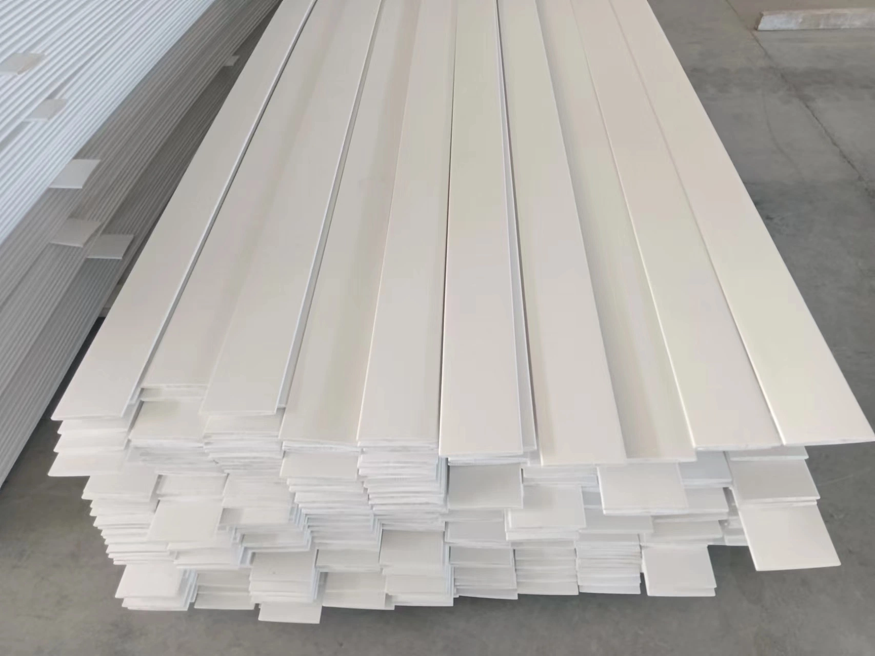 White Primed Waterproof Wood Shutter Component Door Frame