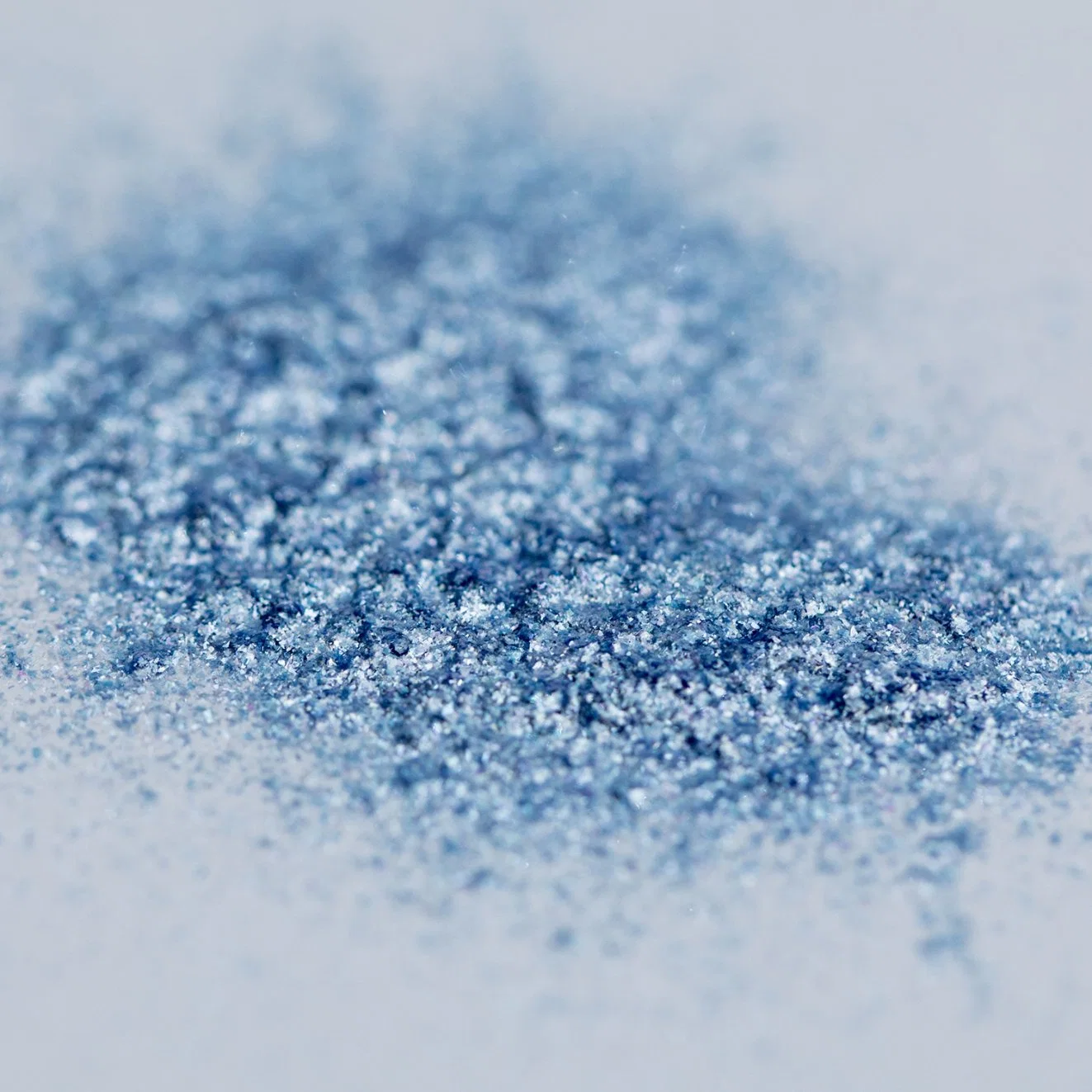 Les pigments perlés Diamond Luster Pigment d'effet d670b de flocon de verre solide de l'espace de couleur bleu clair