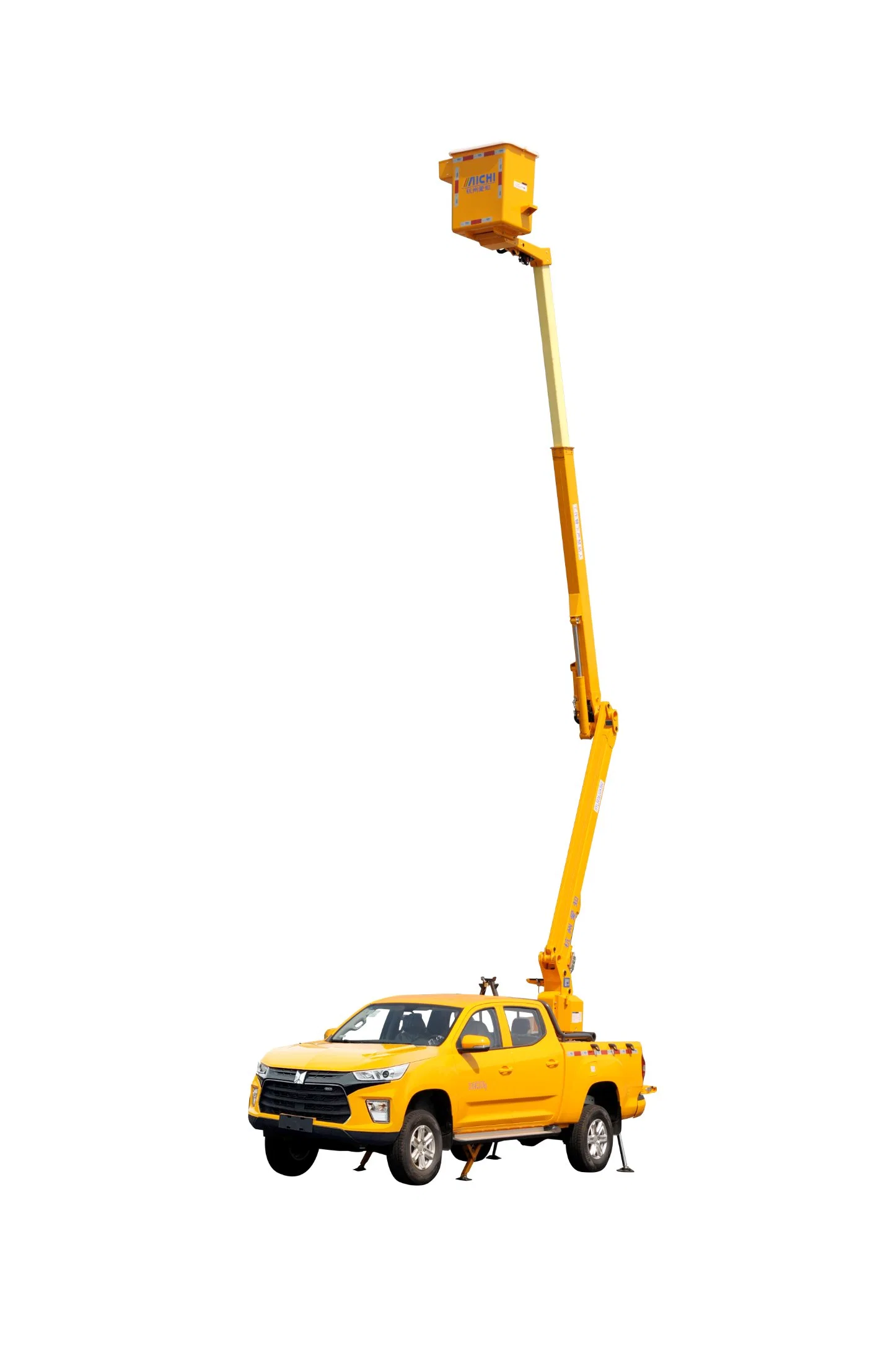 Aichi boom de la construcción de la marca Isuzu Pickup 12.4m antena aislada de fibra de vidrio montada en vehículo de trabajo