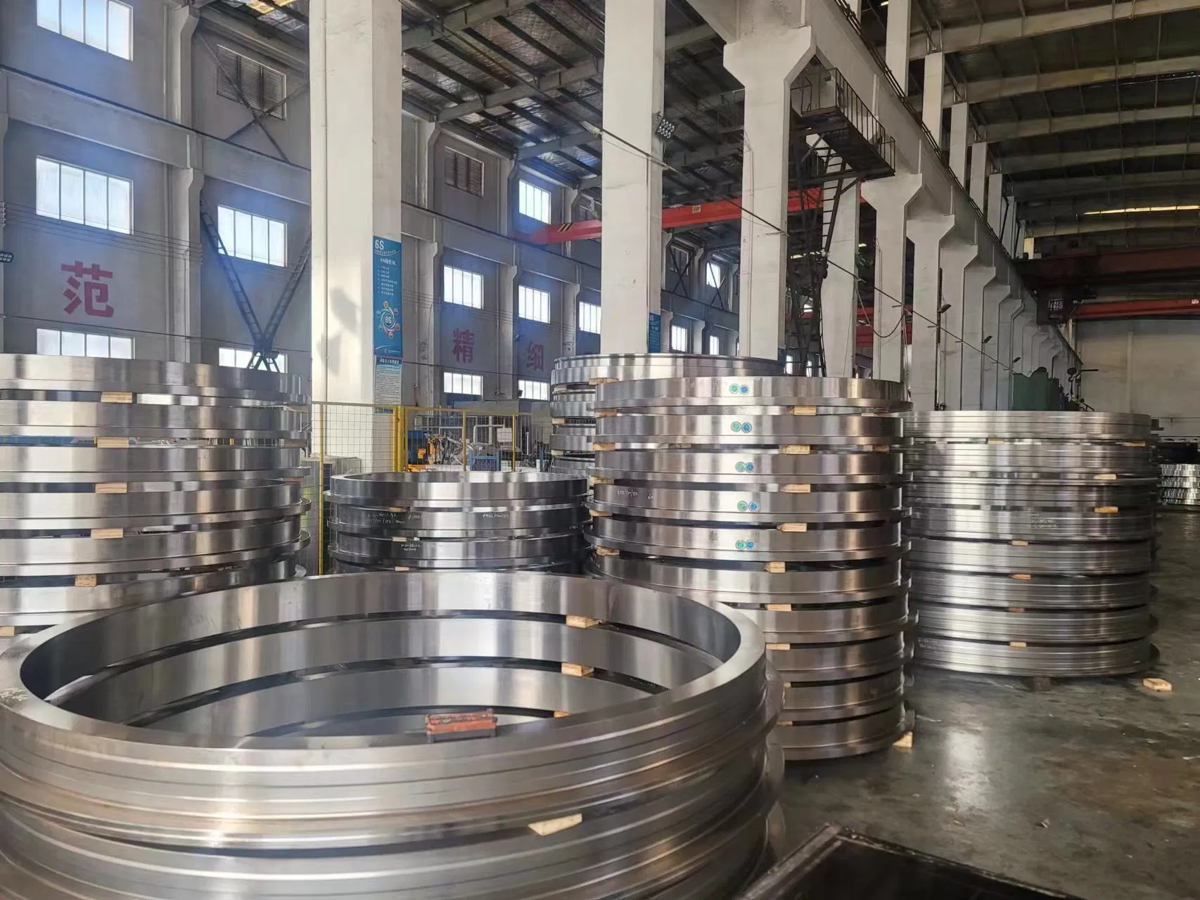 Manufacturer of Seamless Rolled Ring Forging