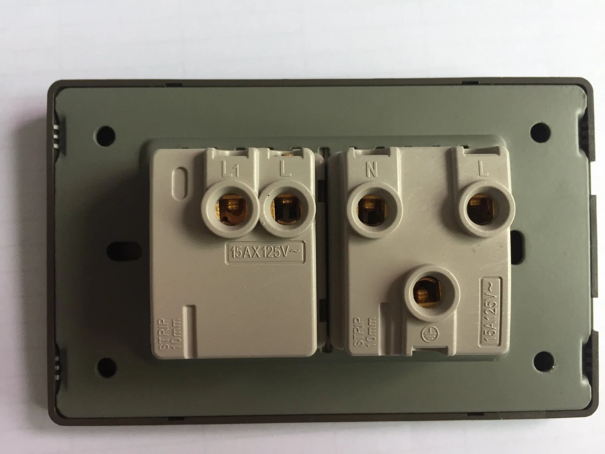 Factory Brushed Stainless Steel Hotel Switch Socket with Ce Certificate