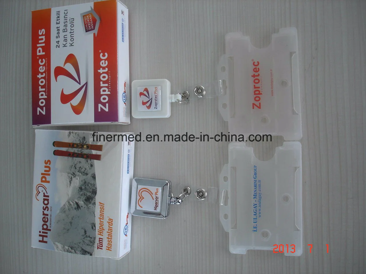 Retractable Reel Yoyo Badge ID Card Holder