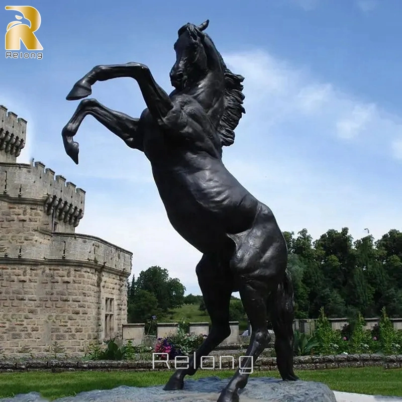 Décoration de pelouse extérieure Grande sculpture de cheval en bronze sautant Statue à vendre.