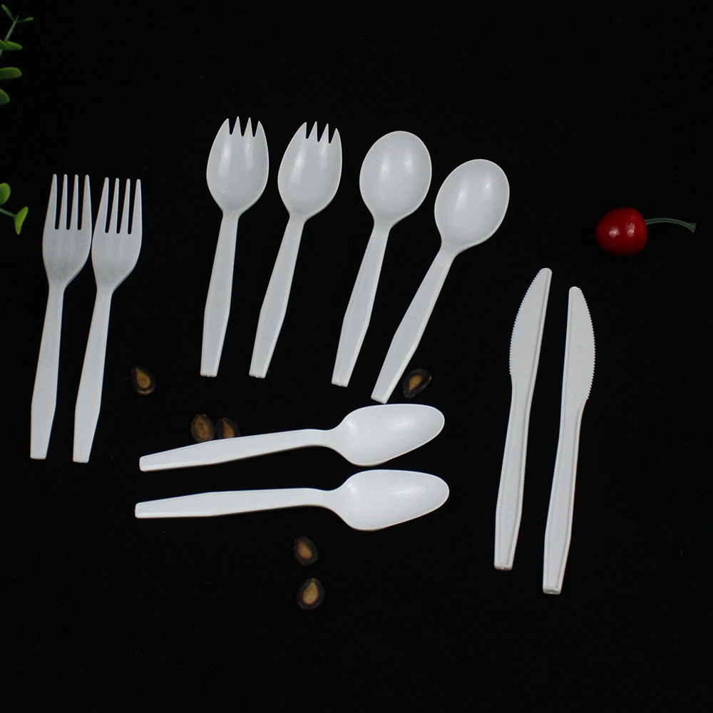 Disposable Plastic Cutlery 141mm Length PP Plastic White Spork Custom for Takeaway