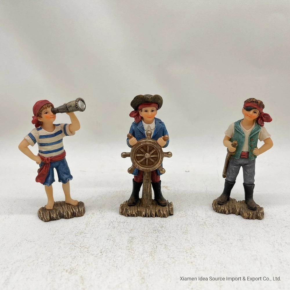 A resina pouco Pirate Captain Boy Figurine Fadas Miniatura Kit Jardim Factory fornecimento directo