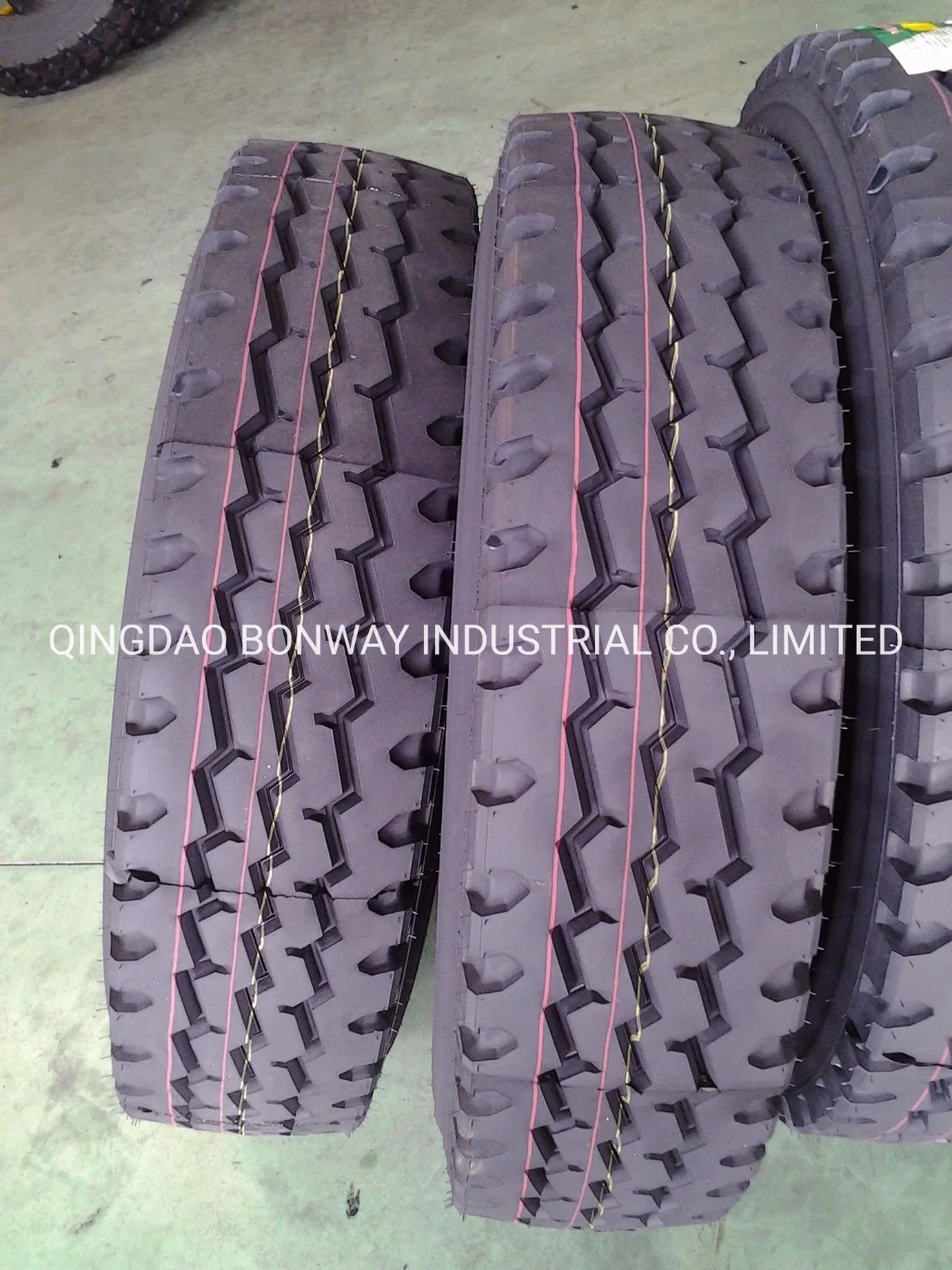 Top Tire Brands Wholesale/Supplier Radial Tires 11r 24.5 Truck Tyre/Tire, Bus Tyre/Tire, OTR Tyre/Tire Made in China