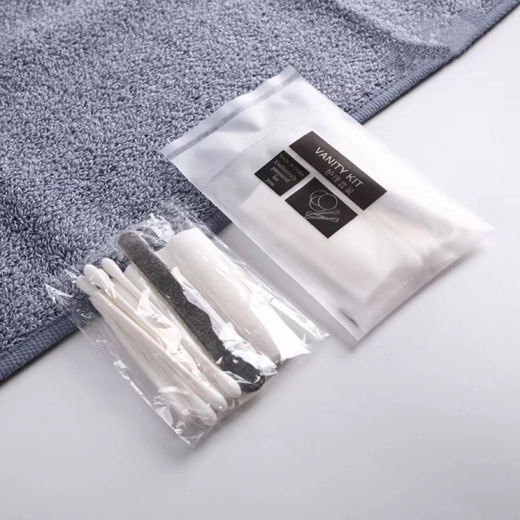 Venta al por mayor barato personalizado Hotel desechable Kit de vanidad en Blanco Sachet plástico para el hotel