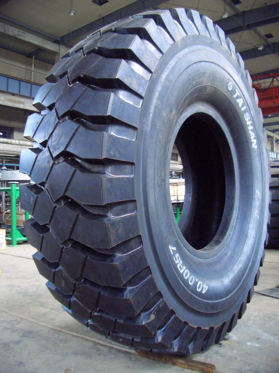 Mining Tyre Big OTR Radial Gaint OTR 37.00r57