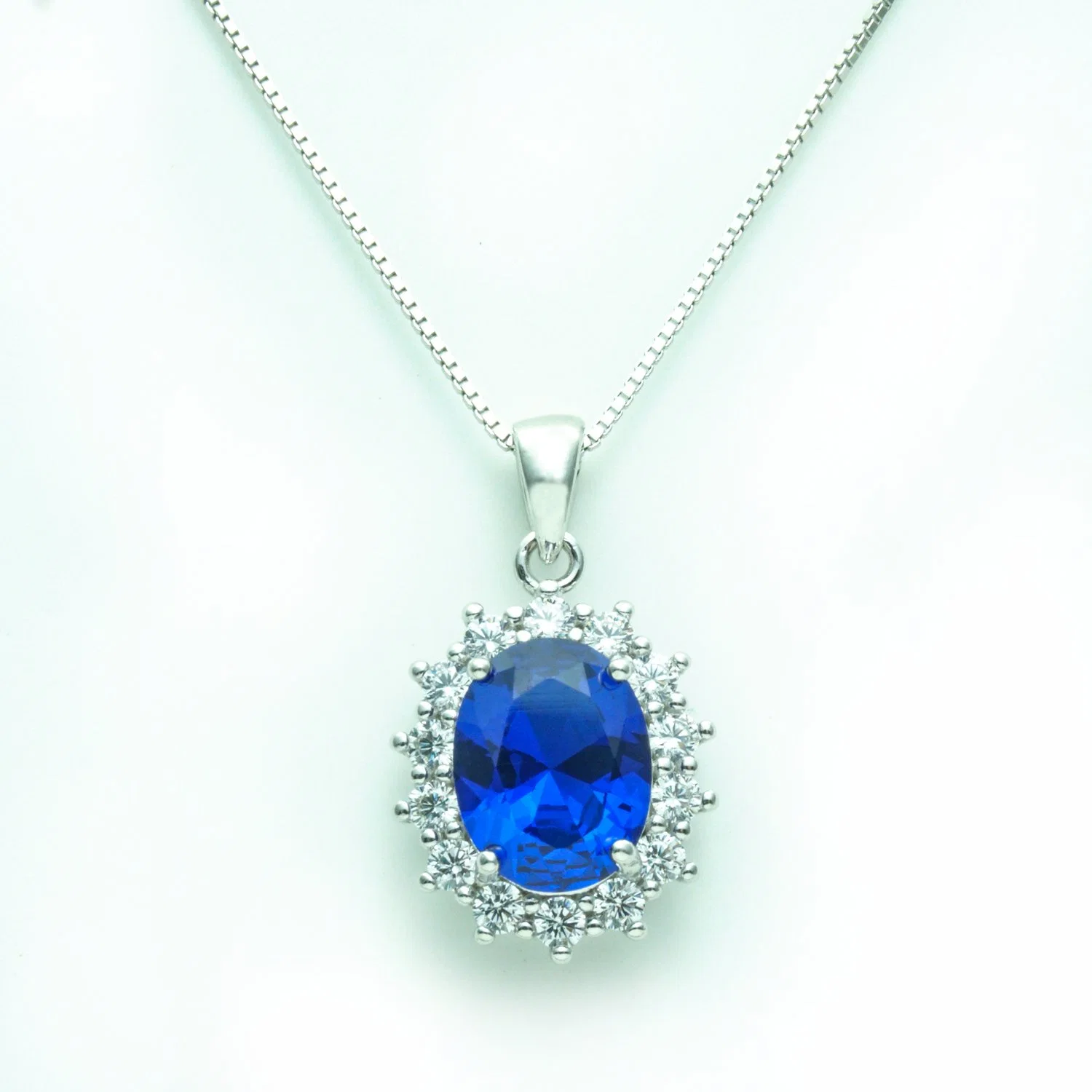 Hot Custom Rhodium Fashion Beautiful Sterling Silver Jewelry with Oval Sapphire Necklace