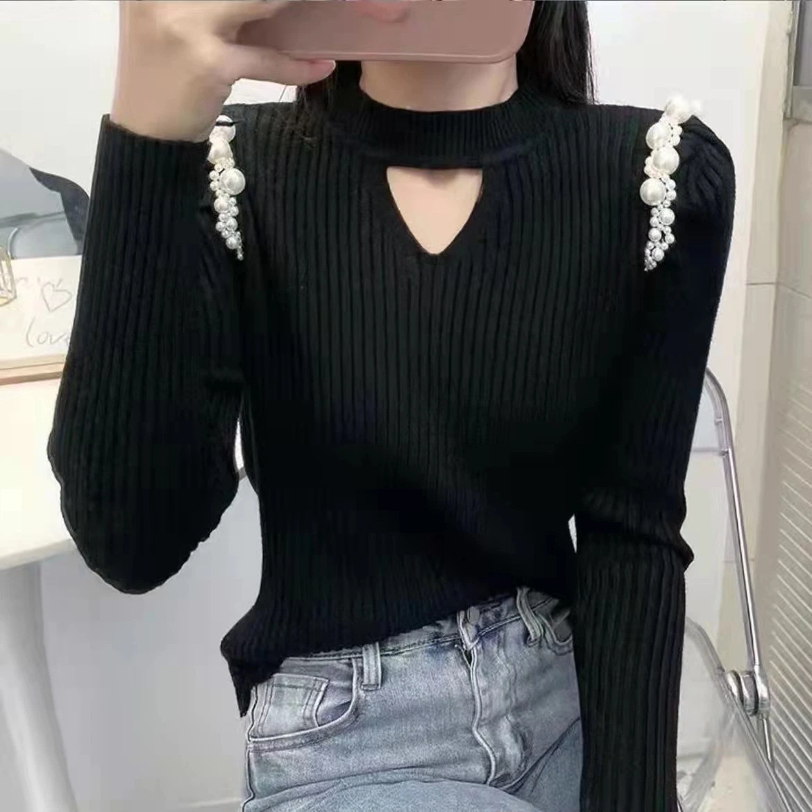 Hollow out Slim Knit 2023 Autumn New Beaded Sweater Female Hanging Neck Foreign Style Bottoming Shirt Design Sense of Top