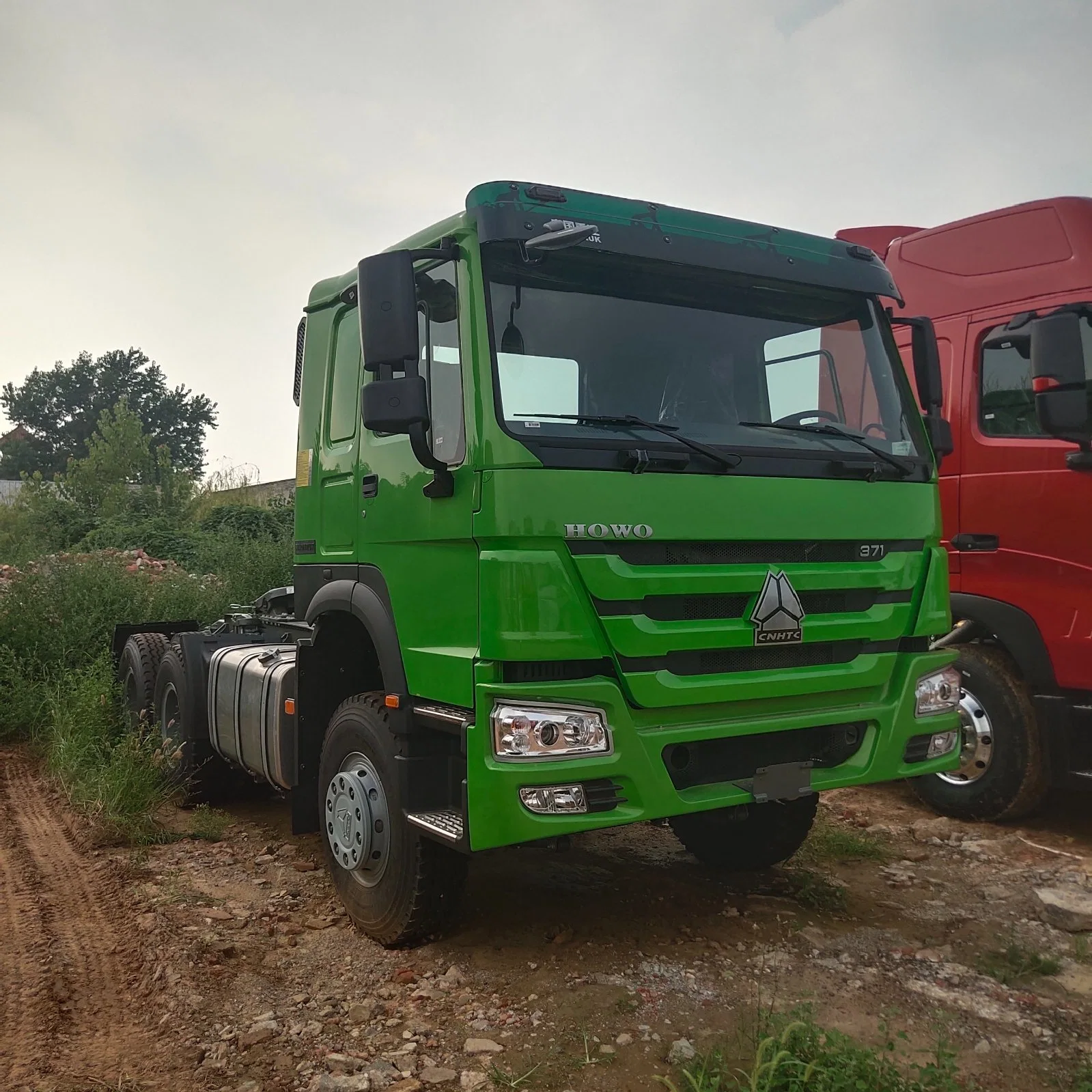 Sinotruk HOWO Nueva 6X4 IZD camión tractor 371CV de potencia principal de la cabeza de camiones en venta