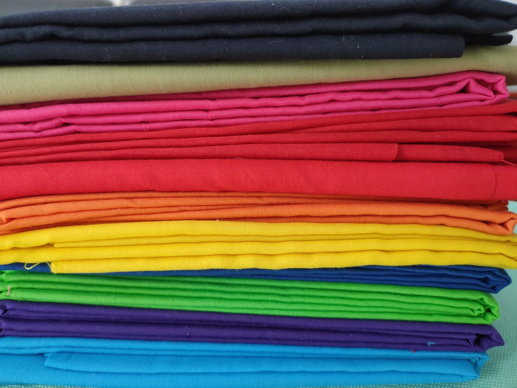 Plain Woven Tc 90% Polyester 10% Cotton 96*72 63" Printing Fabric Wholesale/Supplier for Pocket Shirt and Lining