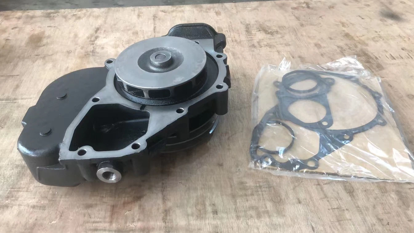 Tata Daewoo Truck Bus Water Pump for Doosan DV15tis Engine Parts