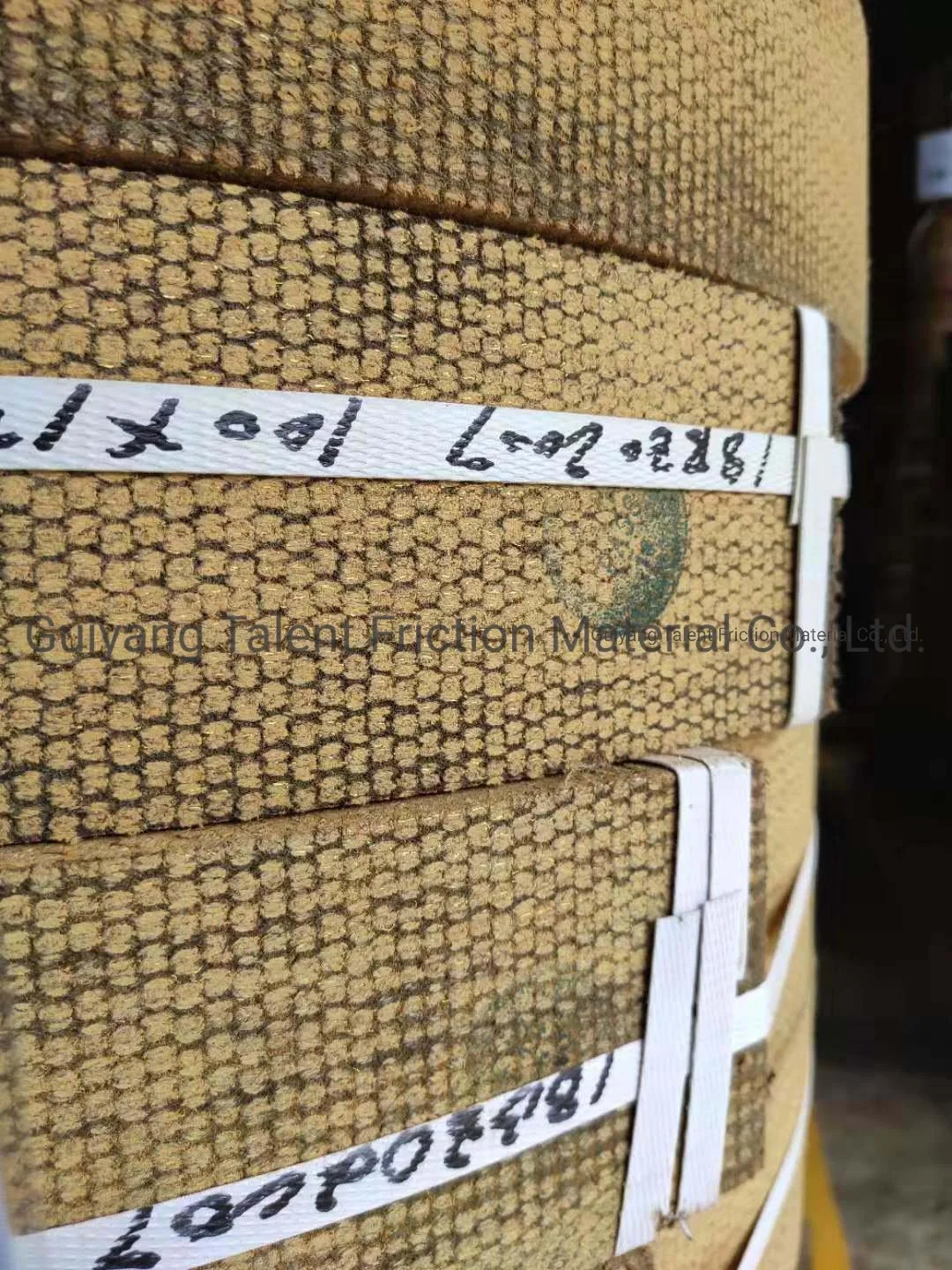 SAE Quality Standard 3'' X 3/8'' Semi-Flexsible Yellow Brown Color Woven Brake Lining Rolls in Customised Sizes