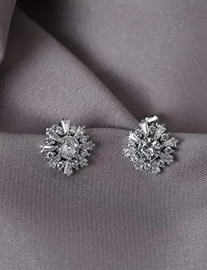 Comercio al por mayor Venta caliente de la mujer sencilla de lujo de diseño de moda de copo de nieve Diamond Earrings