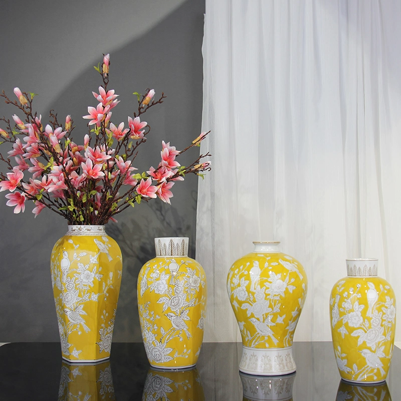 V145 Chinese Style Antique Wedding Table Ornament Ceramic Vases Single Yellow Flower Vase for House