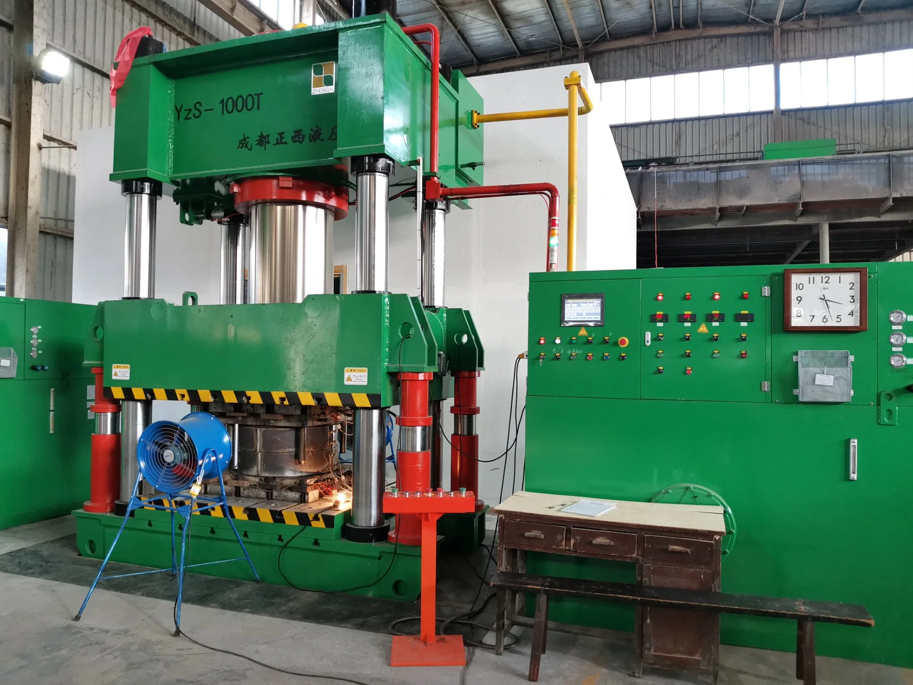 500 Ton Cold Forge Hydraulic Press Machine for Joint, Gear and Bearing