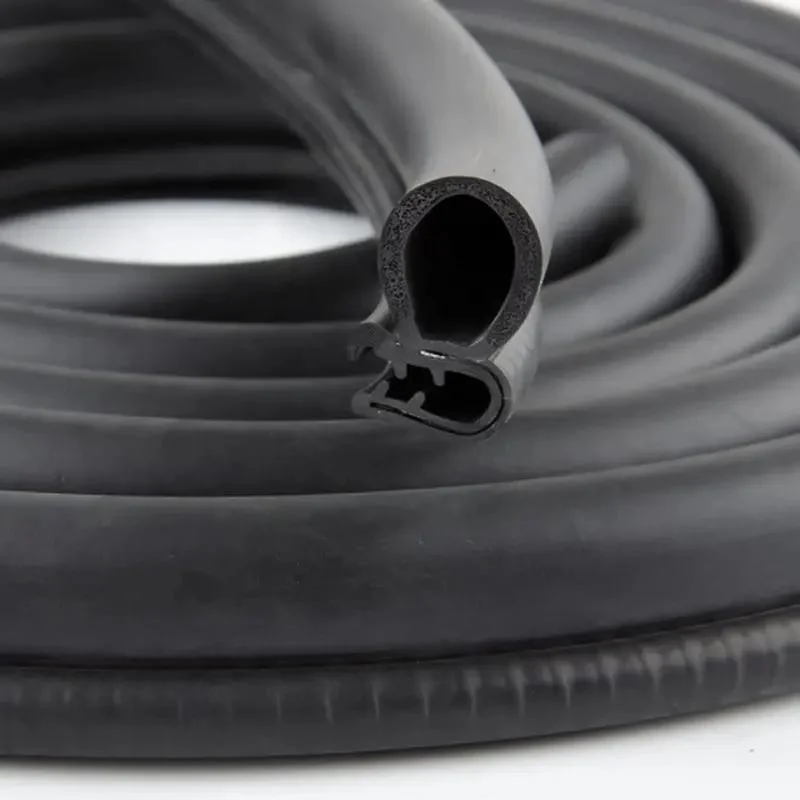 Customized Auto Black UV-Resistant Extruding Rubber Seal Strip