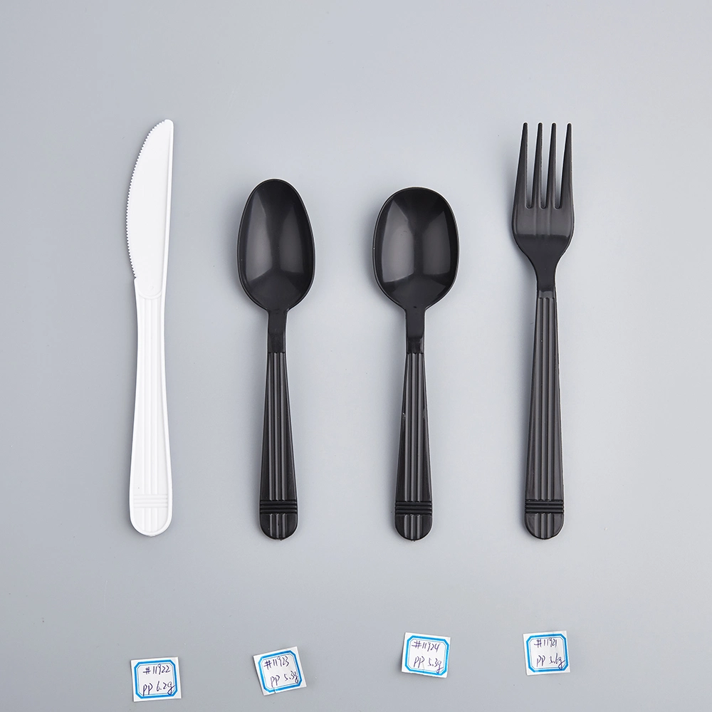 Heavy Weight PP Spoon Fork and Knives Set Plastic Disposable Cutlery Set with Napkin