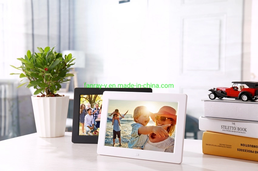 Factory 8inch Digital Photo Frame with Logo for Lauching New Product