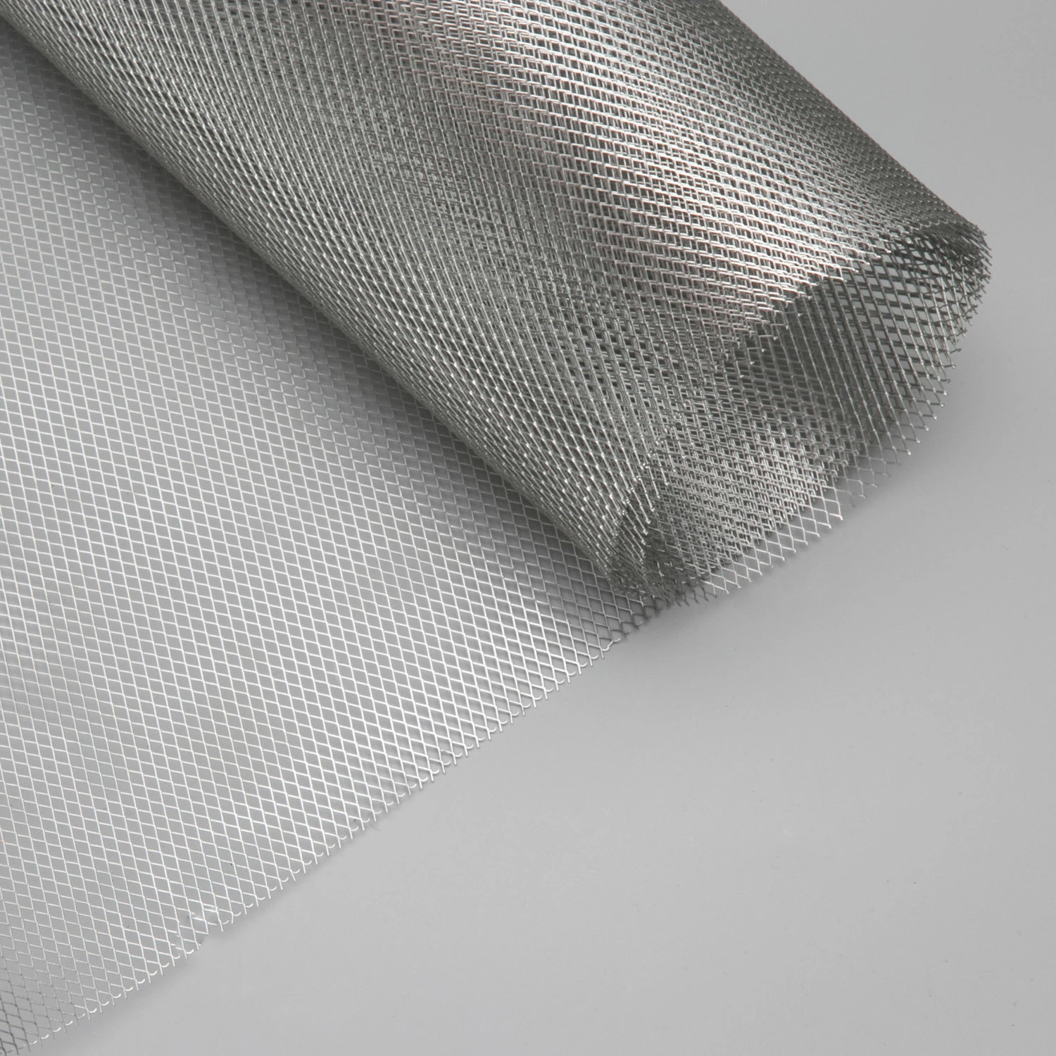 Expanded Metal Mesh Screen for Industrial or Commercial Use