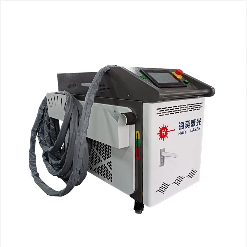 Machine de nettoyage au laser portable de 1500W pour élimination de la rouille à vendre.