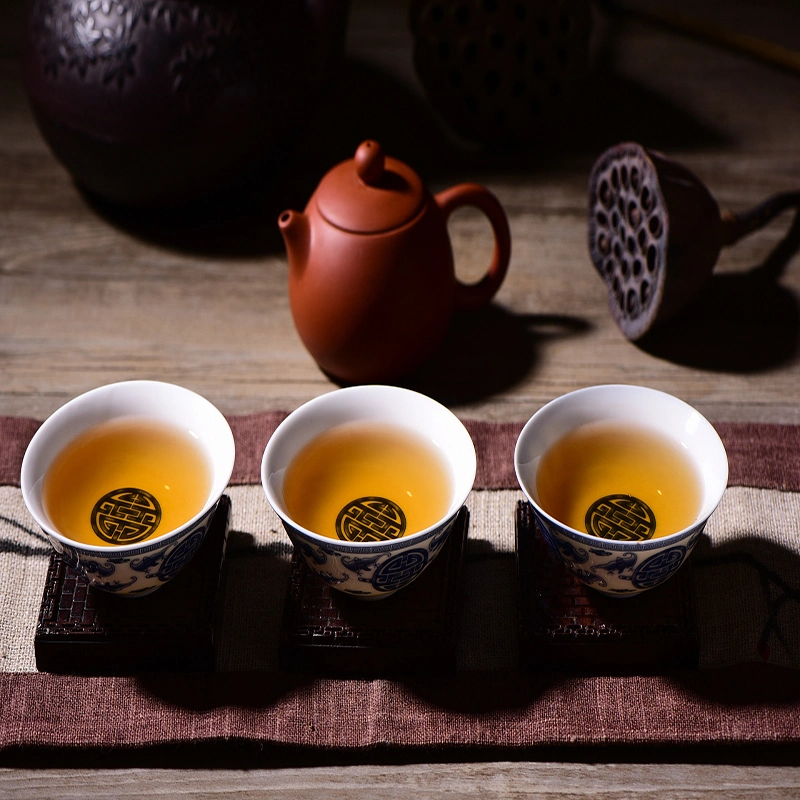 Elegante chinesische Kungfu Yunnan Dunkler reiner Tee natürlich für die Gesundheit Pflege Heiße Verkauf