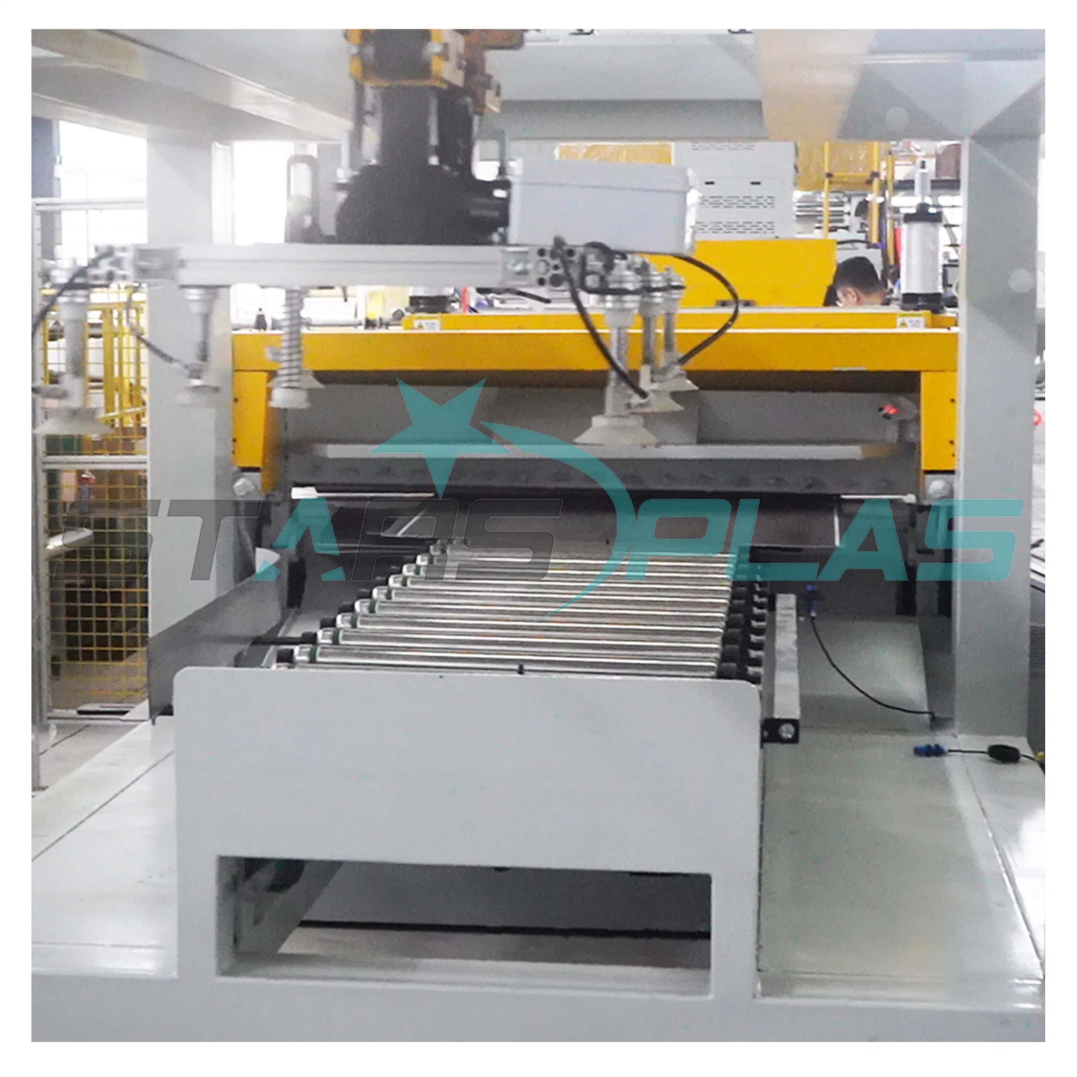 Highly Accurate Spc Flooring Specifically for Conical Twin Extruder Spc Extrusion Line