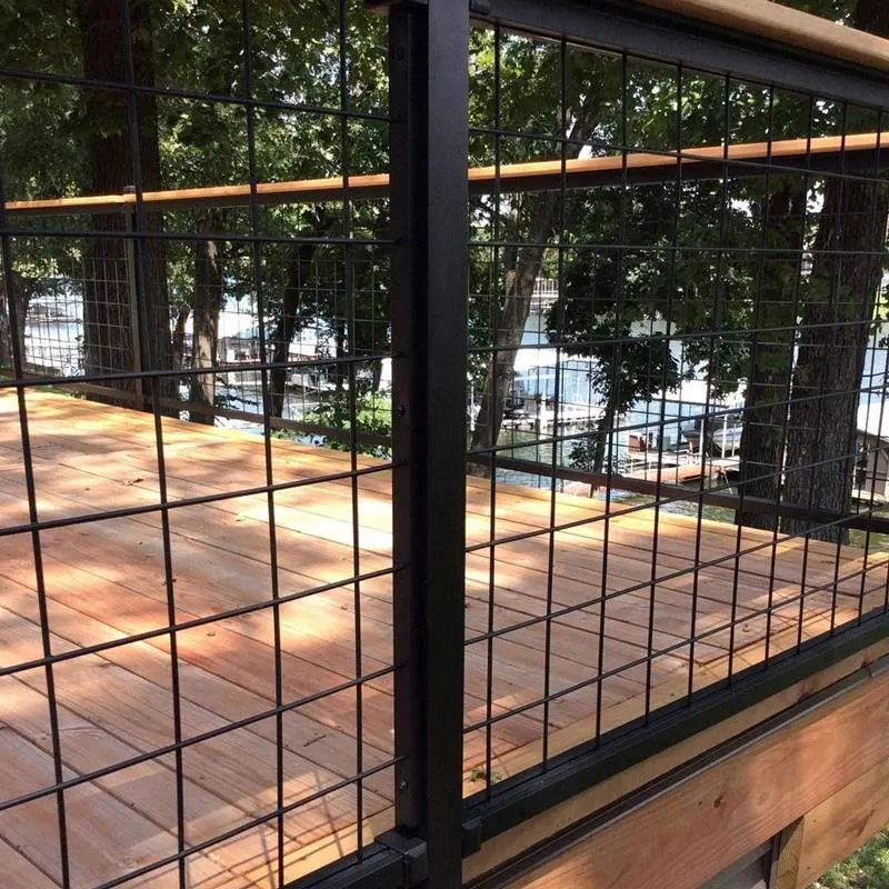 OEM entwickelt Metall Balkon Mesh Fence 2D Panel Schweißdraht Zaungeländer Anti-Theft Guardrail Edelstahl Draht Treppe Guardrail Stair Geländer