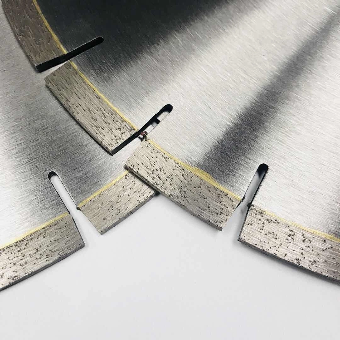 Wholesale/Supplier Made in China 350mm 14 Inch Diamond Segment Circular Cutter High Frequency Welding Silvered Saw Blades for Cutting Granite Marble Ceramic Concrete