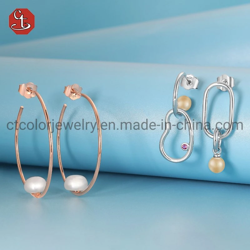 Imitación personalizada de moda 925 Plata esterlina 18K Mata de Oro fresca Pendientes de perlas de agua