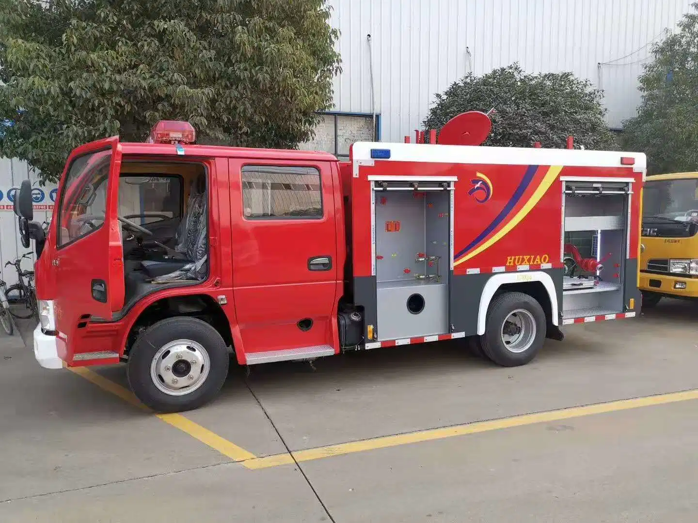 Syp Fighting Rescue Truck 6*4 8m3 12cbm 10cbm Water Foam Tanker Fire Fighting Truck