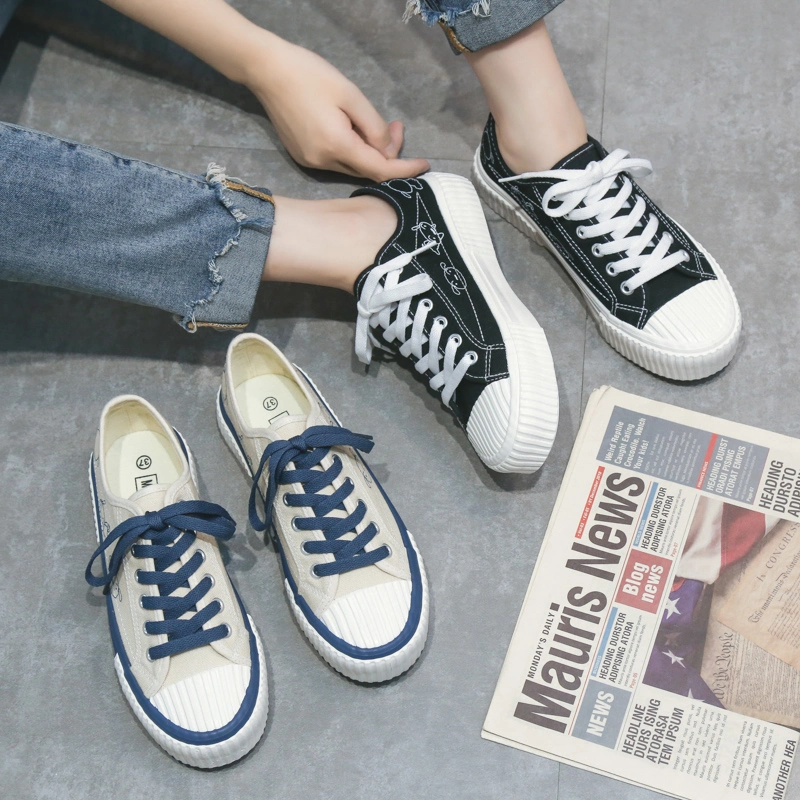 Fashion Canvas Shoes Tow Colors Canvas Shoes with Low Top