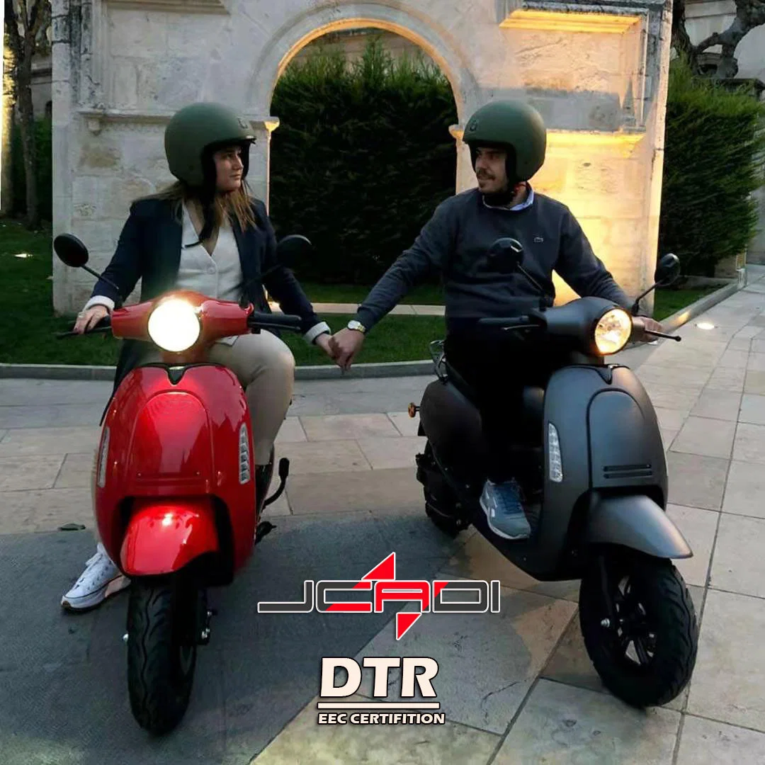 Dtr Scooter électrique de style rétro Vespa avec certification EEC à prix réduit.