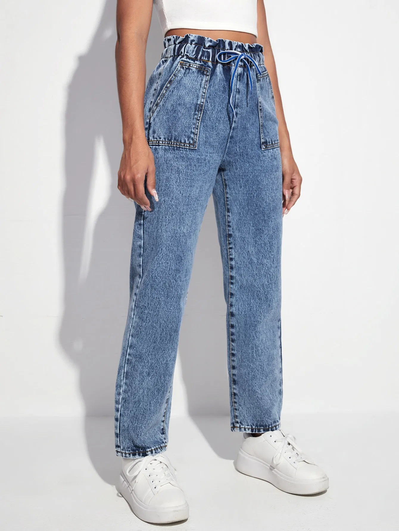 New Fashion Lady Jeans Light Blue Color High Waisted Stretch Cinturilla de elastán de calidad con jeans con bolsillo delantero con estera y parche