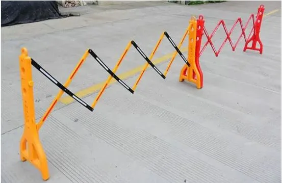 Extendable Mobile Folding Warning Barriers Sign Road Plastic Safety Barrier