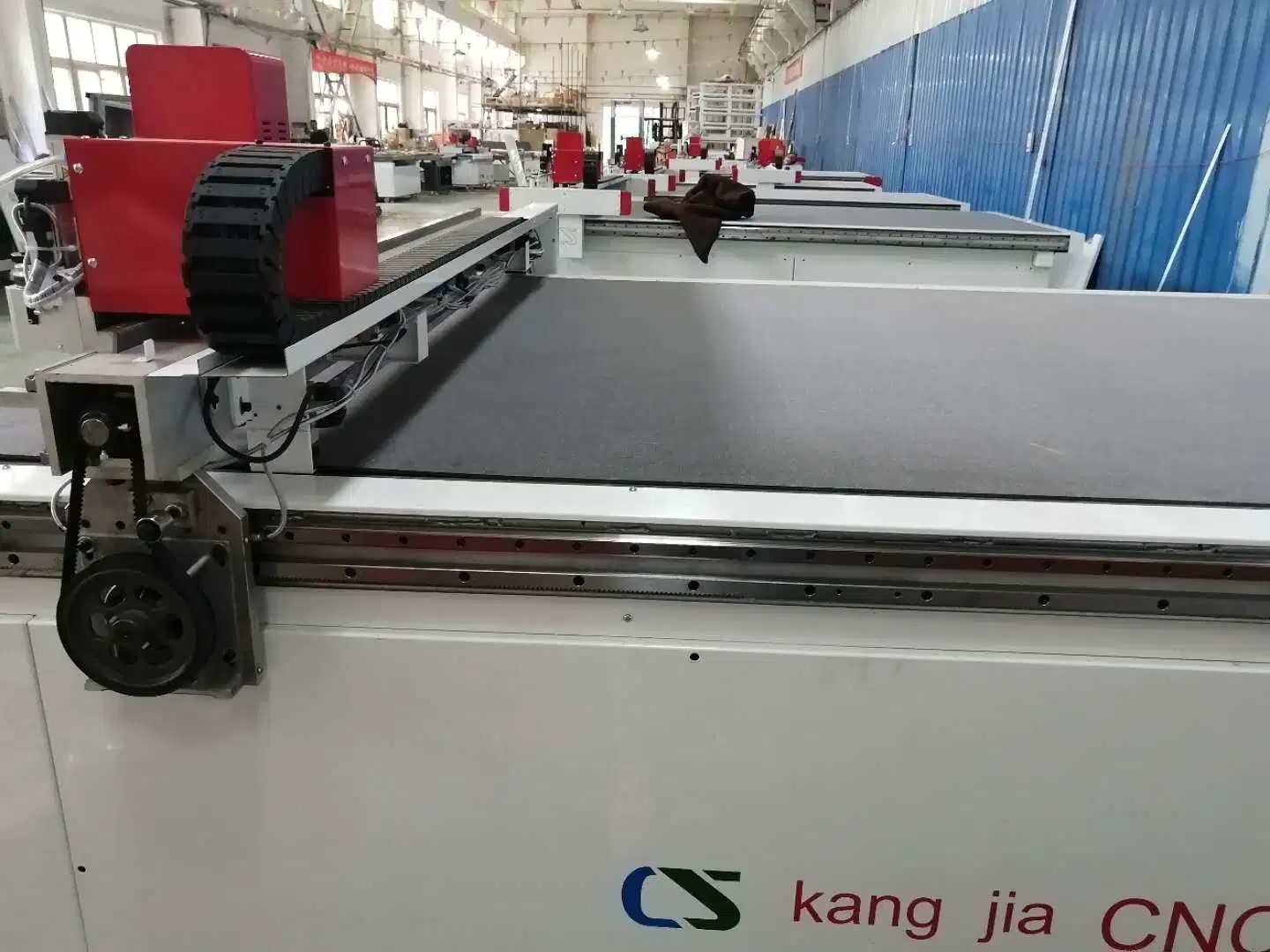 China Jinan CNC Máquina de corte de cuchilla tangencial oscilante con Plotter Textil de la máquina de tela