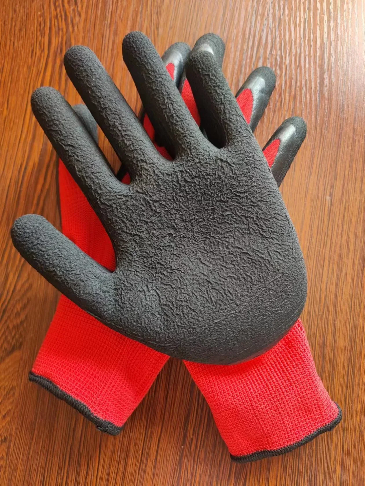 7 Gauge Poly-Cotton Knitted Crinkled Foam Brown Latex Coated Winter Protective Work Industrial Gloves