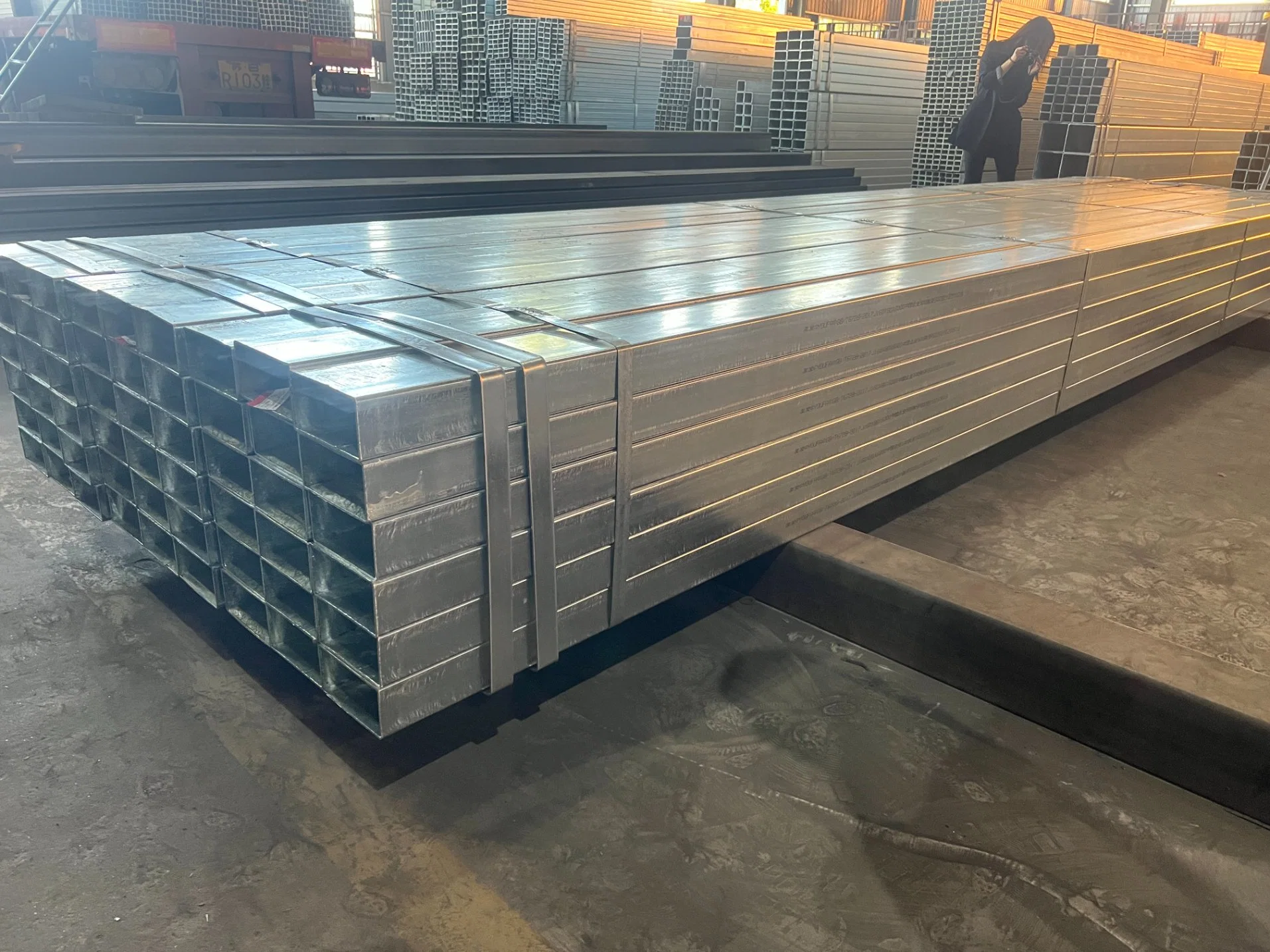 Hot Rolling Cold Drawn Ss 410 410s 1.4000 1.4006 1.4024 Stainless Steel Seamless Square Rectangular Tube/Pipe