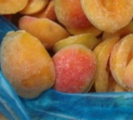 Bulk IQF Fruits Frozen Apricot Halve with Kosher, HACCP, Brc Certificate
