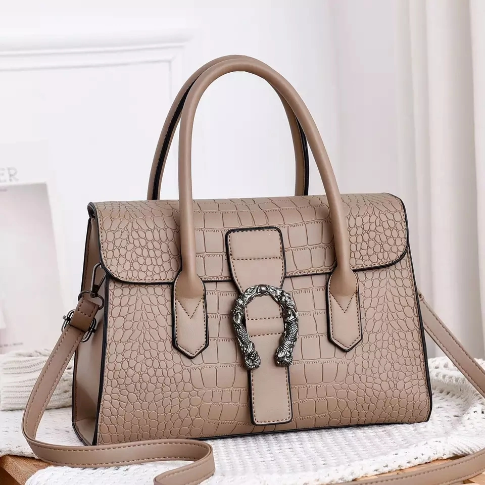 Großhandel Frauen Taschen Mode Trend High-Grade Frauen Stein Muster Handtaschen Tragetasche mit Metallschnalle für Reisen