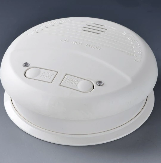 Home Security Factory Outlet sincronización WiFi alimentado con batería de larga duración de la alarma de humo Firex